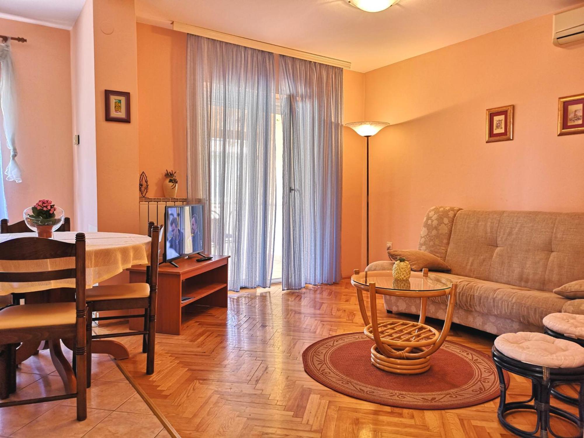 Apartments With A Swimming Pool Banjol, Rab - 11382 Ruang foto